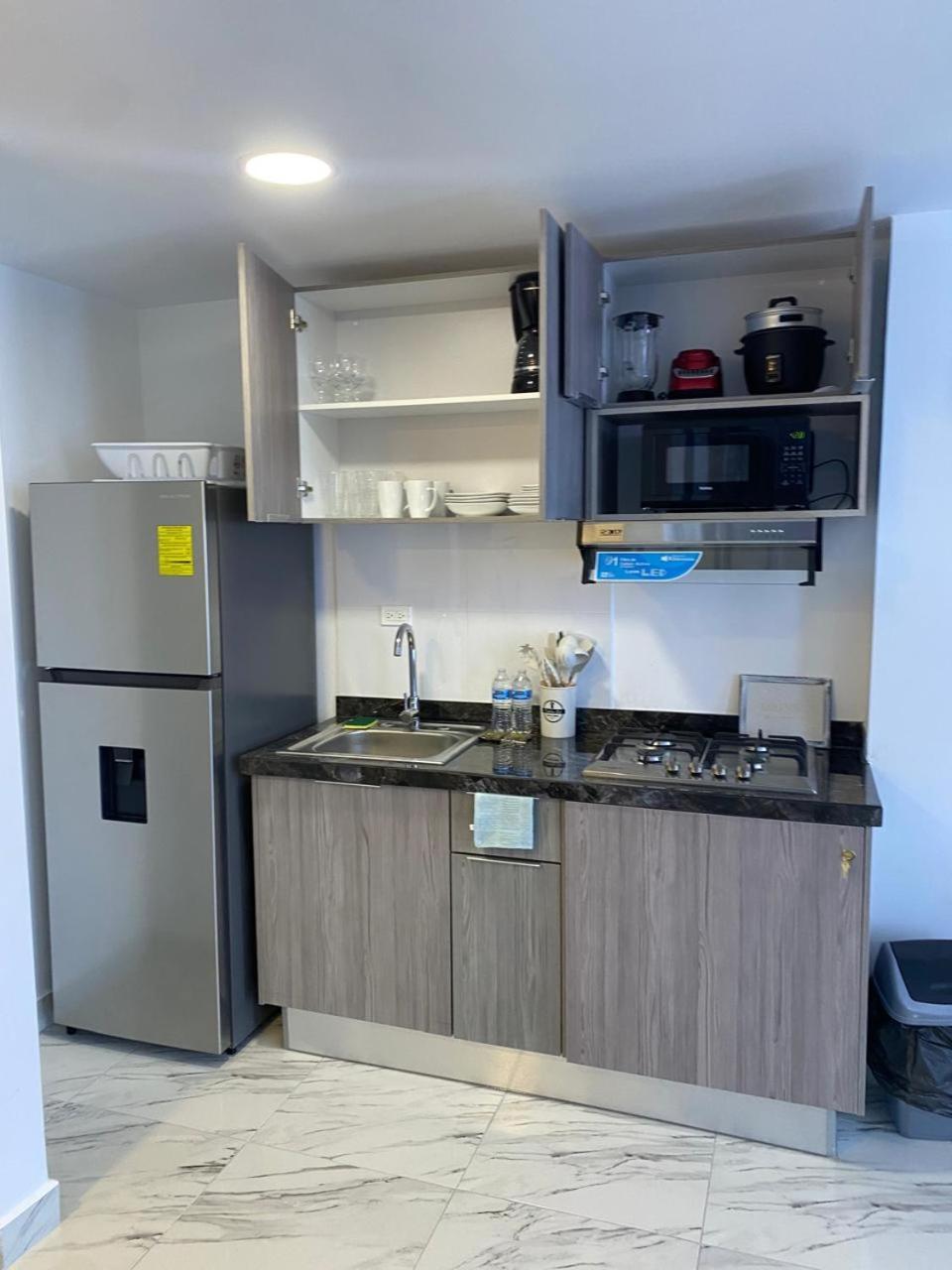 Apartamento En Avenida Balboa Aparthotel